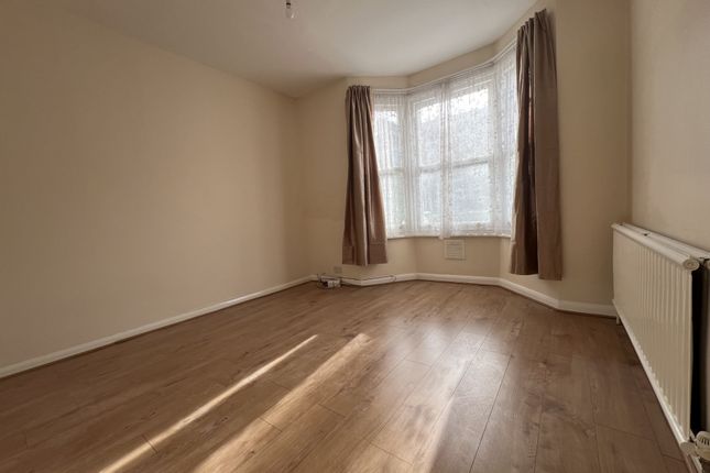 Terraced house to rent in Leahurst Road, London