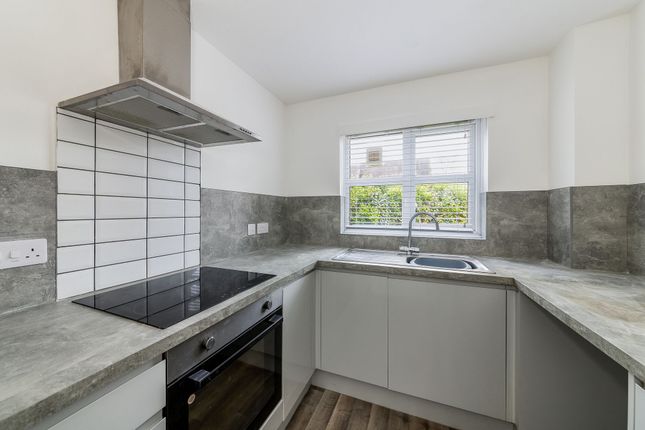5 Field Gardens, Abingdon photo 4