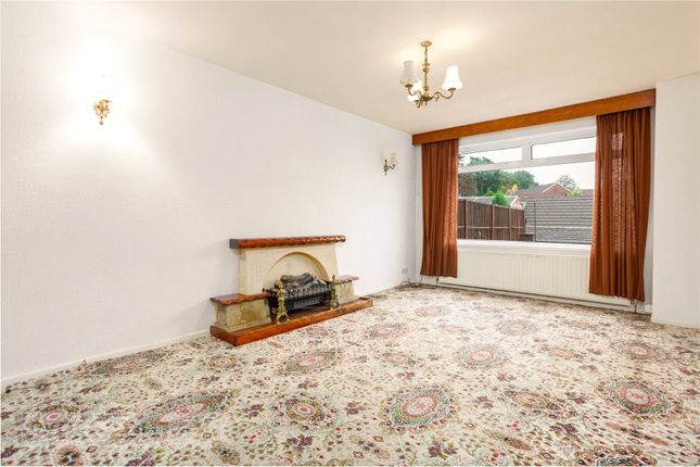 37, Heywood Fold Road, Saddleworth photo 4