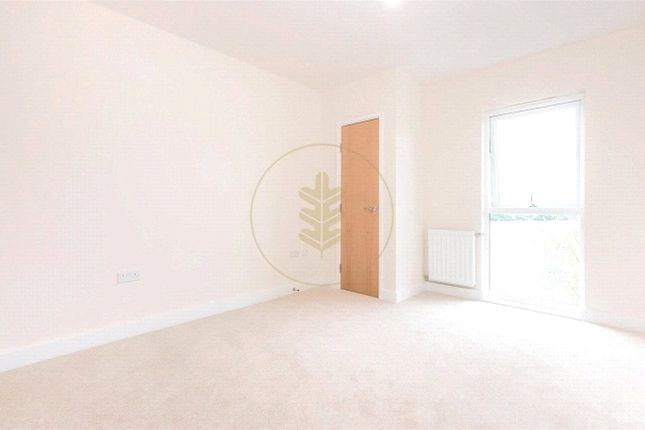 Flat 25,, Alder House, London photo 3