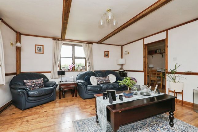 Jays Cottage, South Pickenham Road, Swaffham photo 3