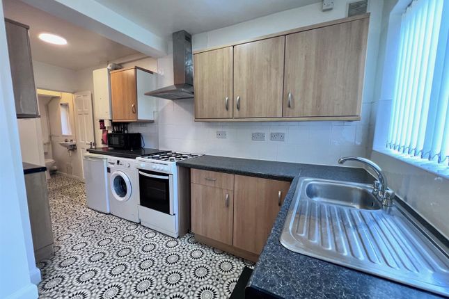 Kitchen.Jpg
