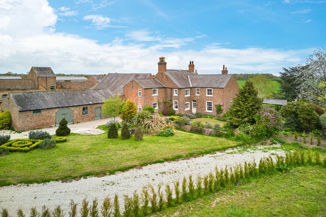 Marston Grange Tockwith Road, York photo 2