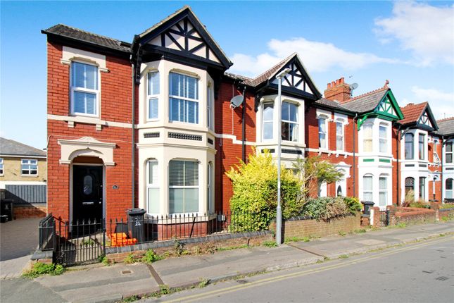 Thumbnail Flat for sale in Kent Road, Old Town, Swindon, Wiltshire