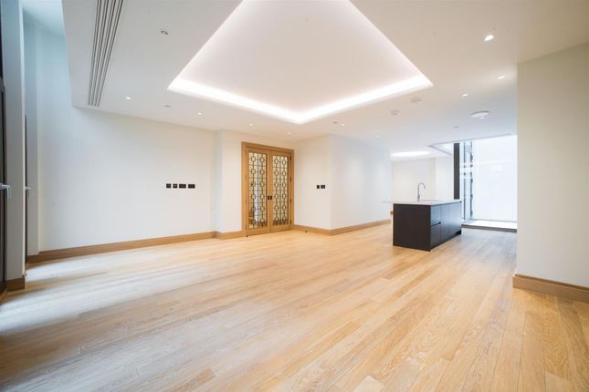 Apt 2, Cleland House, London photo 3