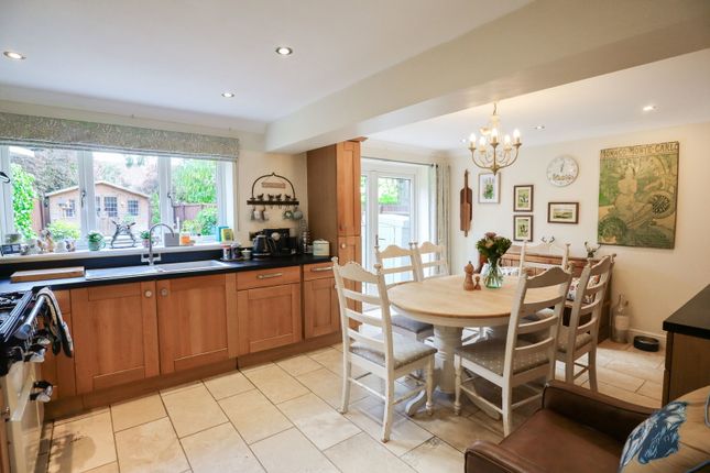 18, Ebor Gardens, Calne photo 2