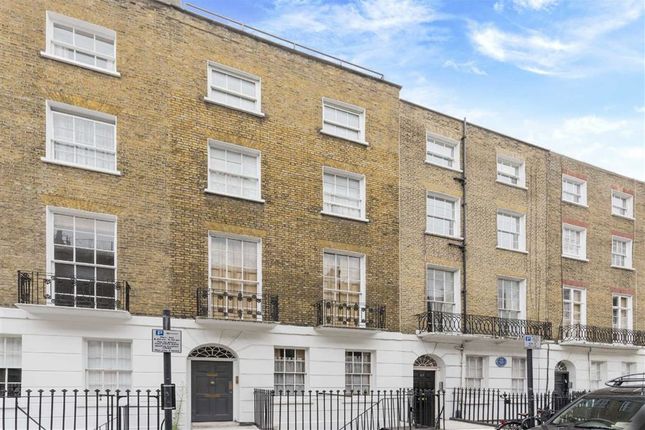 Flat for sale in Conway Street, London