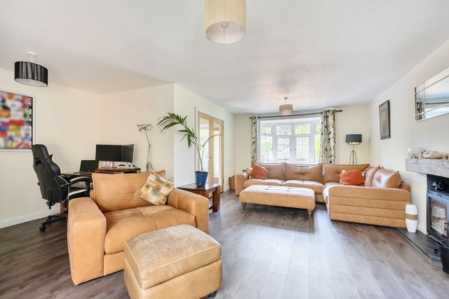 21, Rhinefield Close, Brockenhurst photo 4