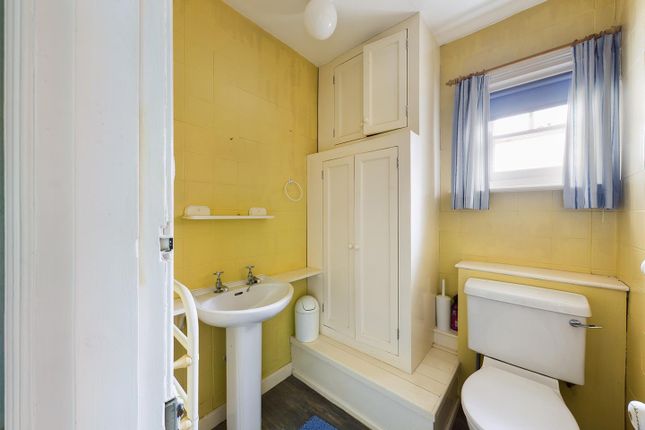 Terraced house for sale in Vicarage Road, Cromer