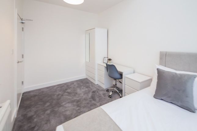 Flat to rent in Linen House, Hartley Road, Radford, Nottingham