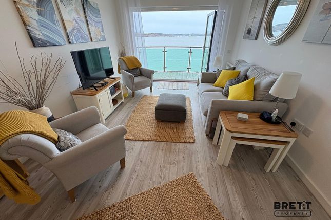 12, Smoke House Quay, Milford Haven photo 4