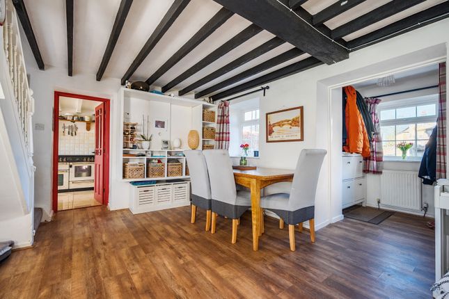 Avalon Cottage,, Manor Road, Carterton photo 3