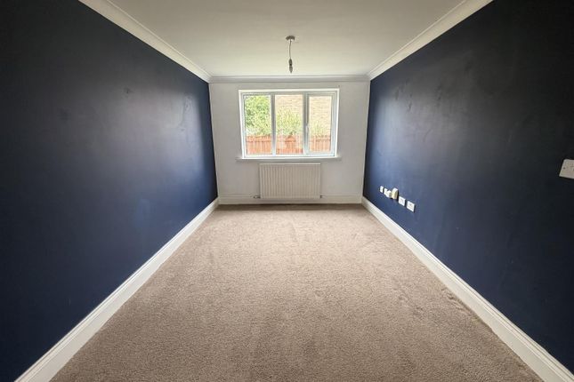 21, Birchwood Road, Middlesbrough photo 3