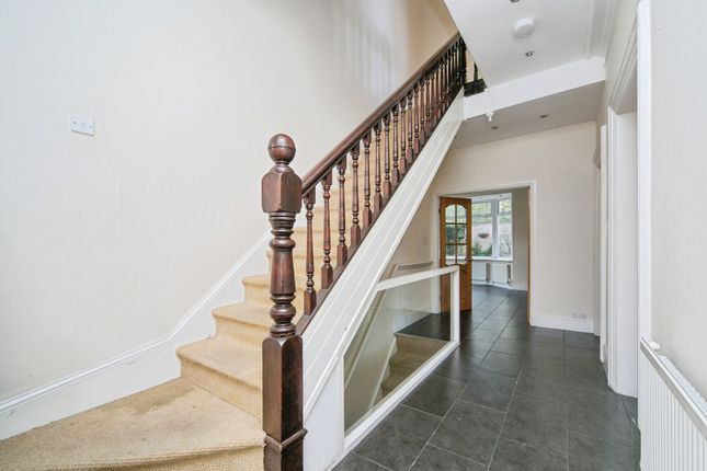 9, Woodland Park, Conwy photo 2