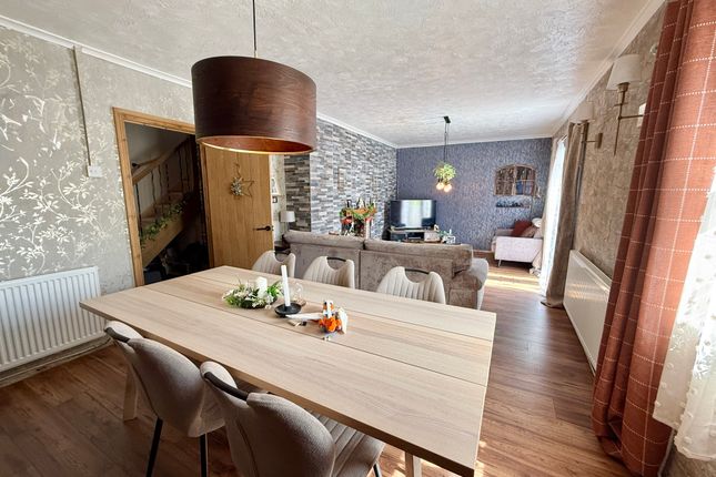 1, Maple Crescent, Trefechan, Merthyr Tydfil photo 3
