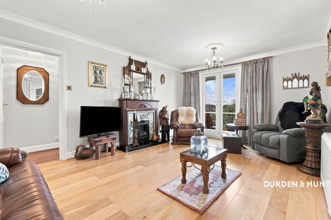 17 Mayflower Court, Ongar photo 3