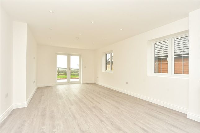 Chequers Road Minster On Sea, Sheerness photo 2