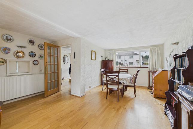 38, Church Road, Malvern photo 4