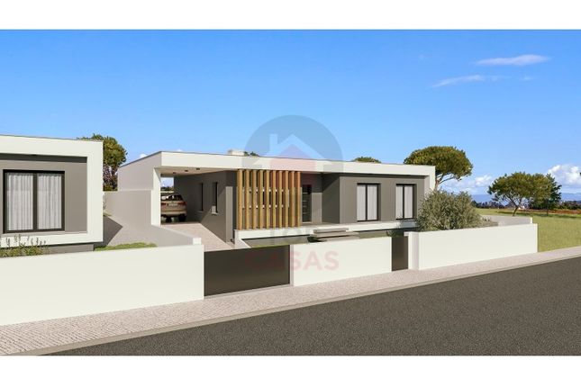 Detached house for sale in Nadadouro, Caldas Da Rainha, Leiria