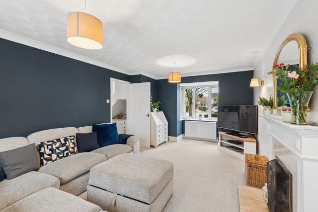 8, Gery Court, St Neots photo 2