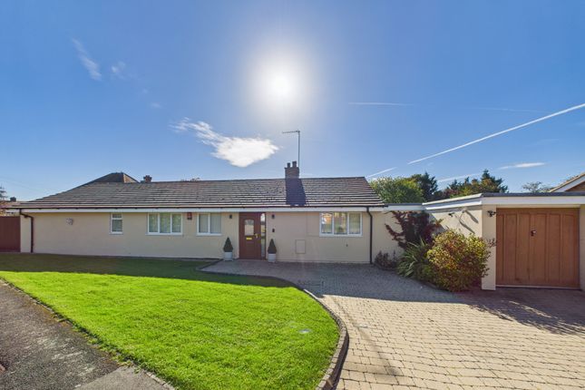 4-bed house on 1 Fernside, High Wycombe, £675,000