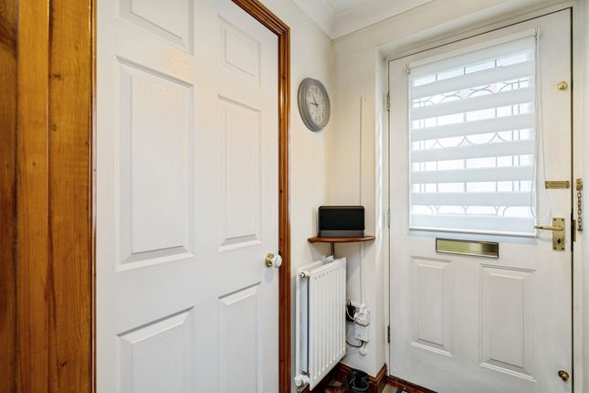 Seafields Drive, GREAT YARMOUTH photo 2