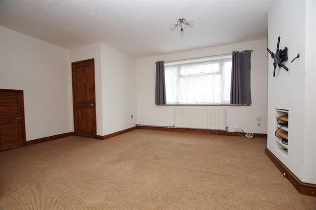 Semi-detached house to rent in Ripon Way, Park South, Swindon