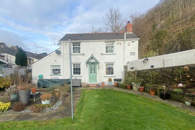 Thumbnail Cottage for sale in Glandwr Street, Aberbeeg, Abertillery