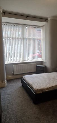 Shared accommodation to rent in Buxton Avenue, Crewe