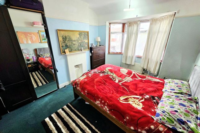 Wadham Gardens, Greenford photo 4