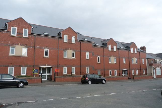 Thumbnail Shared accommodation to rent in Gwennyth House, Cathays, ( 4 Beds )