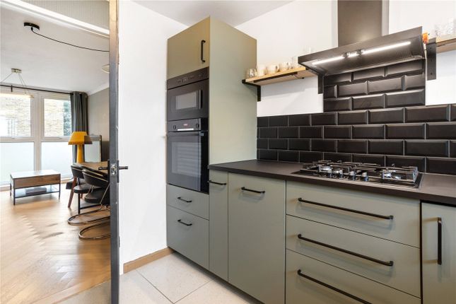 Flat for sale in St. Peter's Way, London