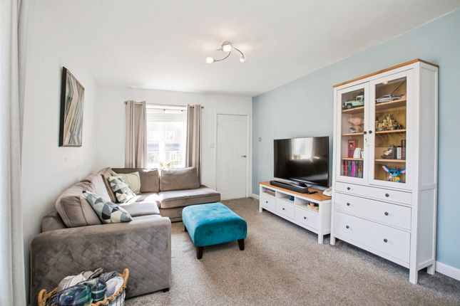9, Hillside View, Sowerby Bridge photo 4