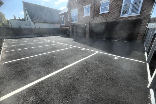 Danns Court 14B, Flat 7, Western Road, Borough Green photo 3