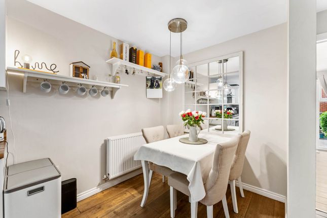 4, Weaste Lane, Salford photo 4