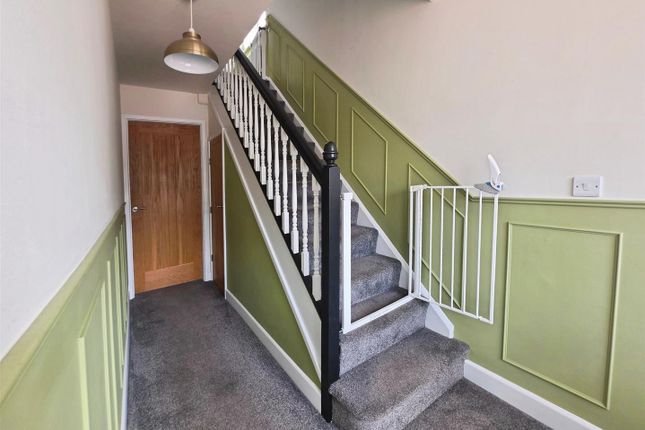 51, Lyneside Road, Knypersley photo 3