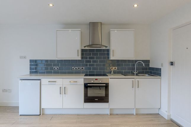 Flat 1, 113 Oxford Road, Kidlington photo 3