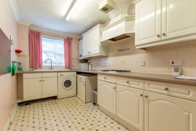 Flat for sale in Parchment Street, Chichester, West Sussex