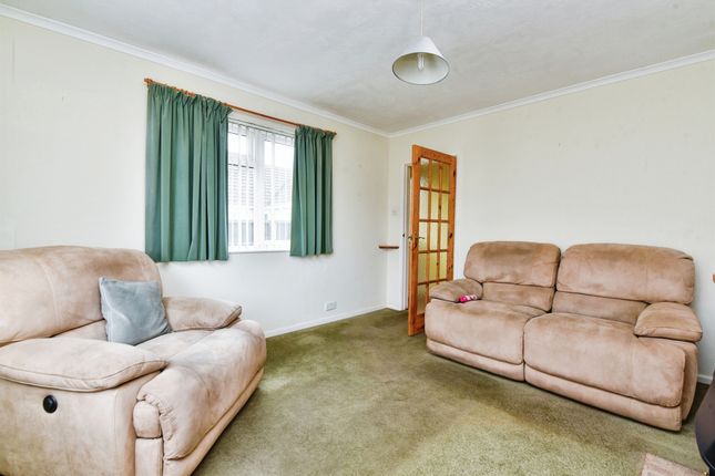 Detached bungalow for sale in Shreen Way, Gillingham