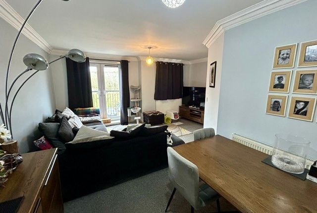 8, Acre Park, Bacup photo 3