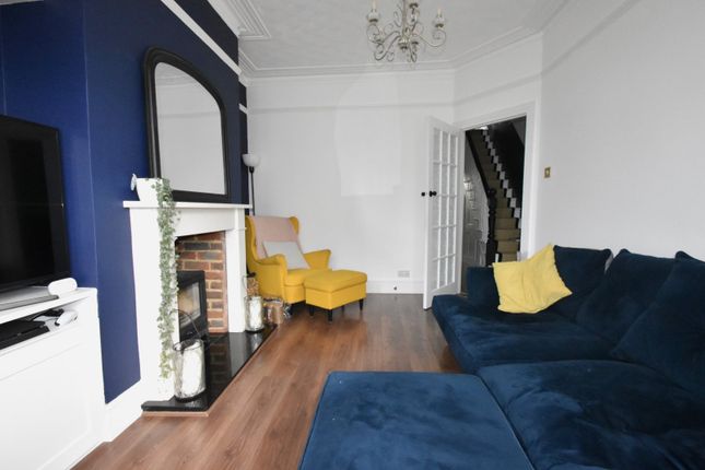 Terraced house to rent in Beresford Road, Portsmouth