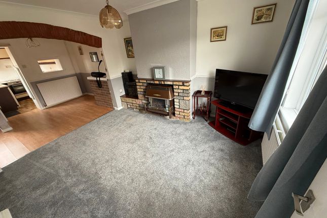1 Prince Street, Pontypool photo 2
