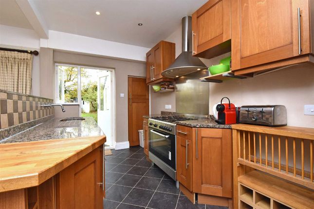 61, Bishops Avenue, Bromley photo 4