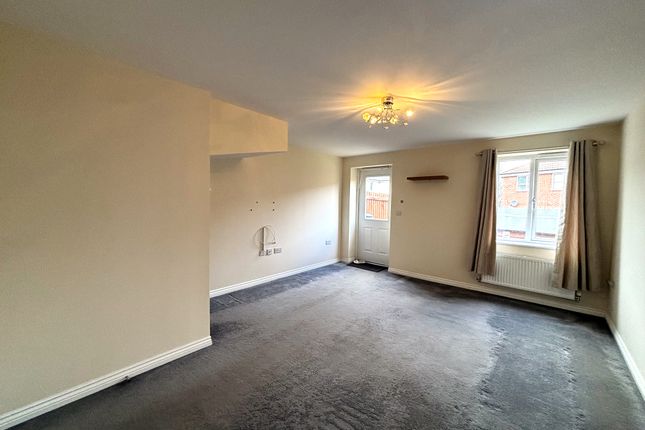 123, EXETER photo 4