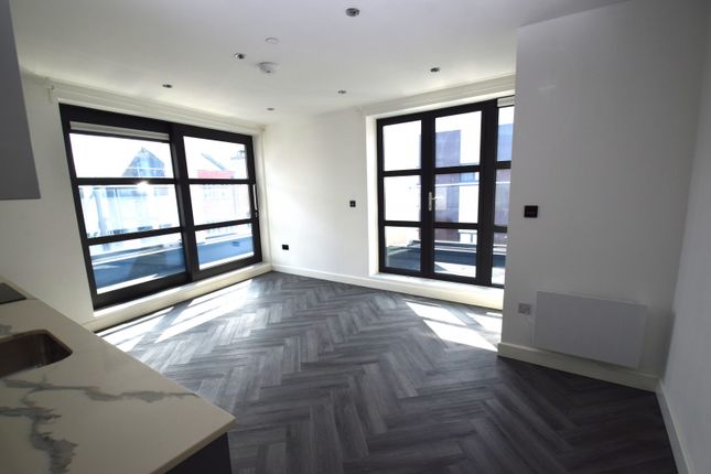 1 Bedroom Second Floor Apartment In The Vibrant Heart Of Southend-On-Sea