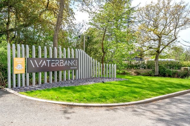 Waterbank Entrance