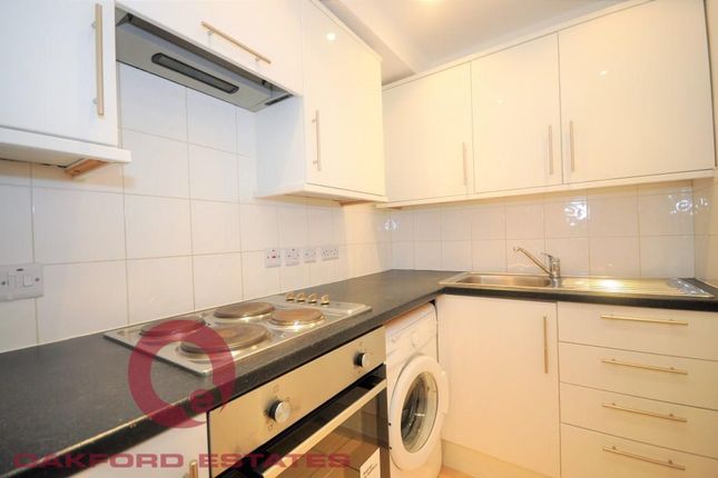 Studio flat on Euston Road, Euston, £2,401/mo
