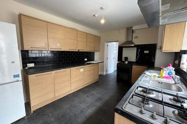 Thumbnail Semi-detached house to rent in Southall