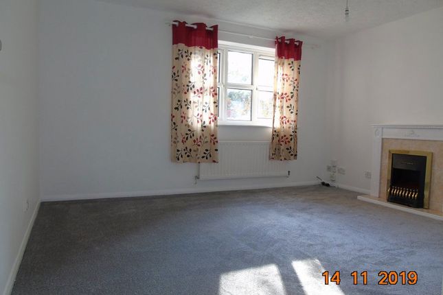 3, Goodwin Villas, Cippenham photo 2