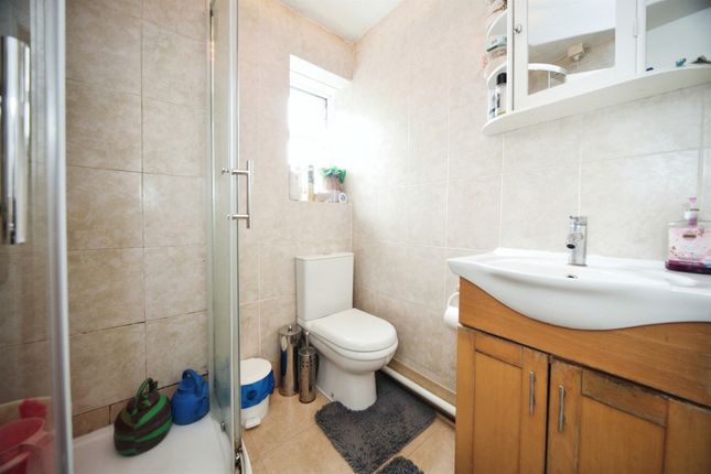 Semi-detached house for sale in Catsbrook Road, Luton